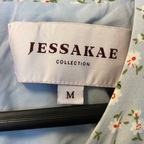 Jessakae Floral Dress - Picture 7 of 8